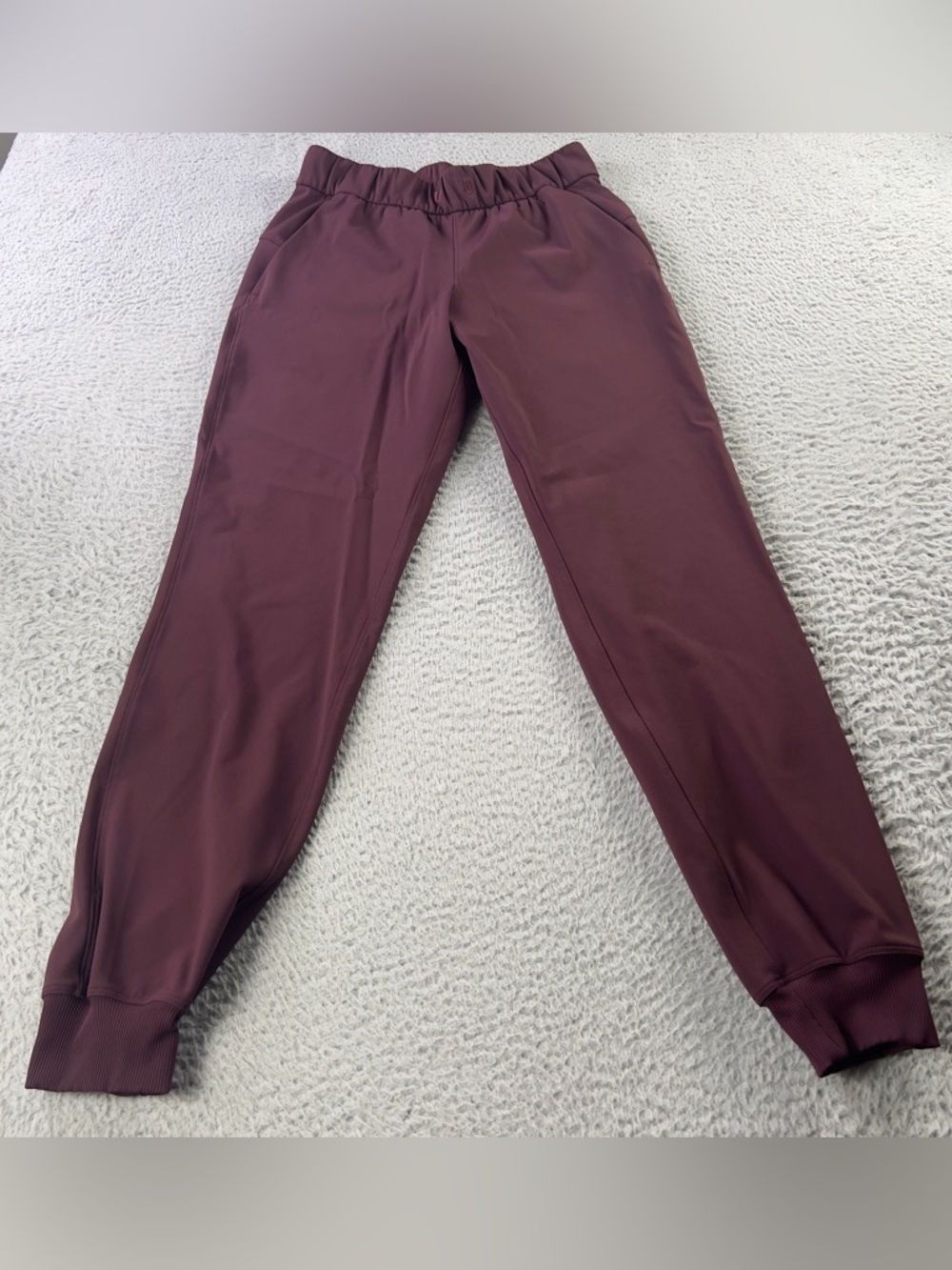 Lululemon On The Fly Joggers Womens 2 Red Maroon Elastic Waist Pants Active
